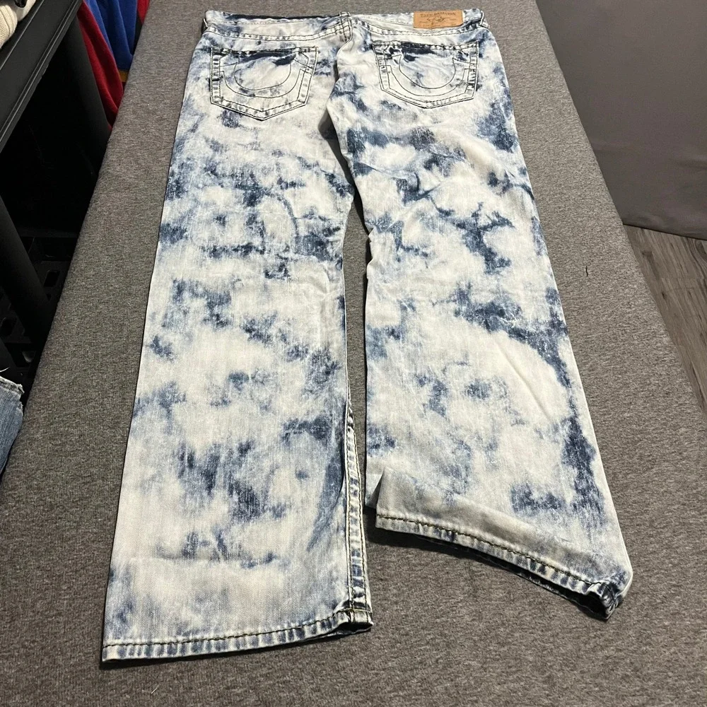 True Religion Mens Section Straight Acid Wash Cloud Blue White Jeans Size 38